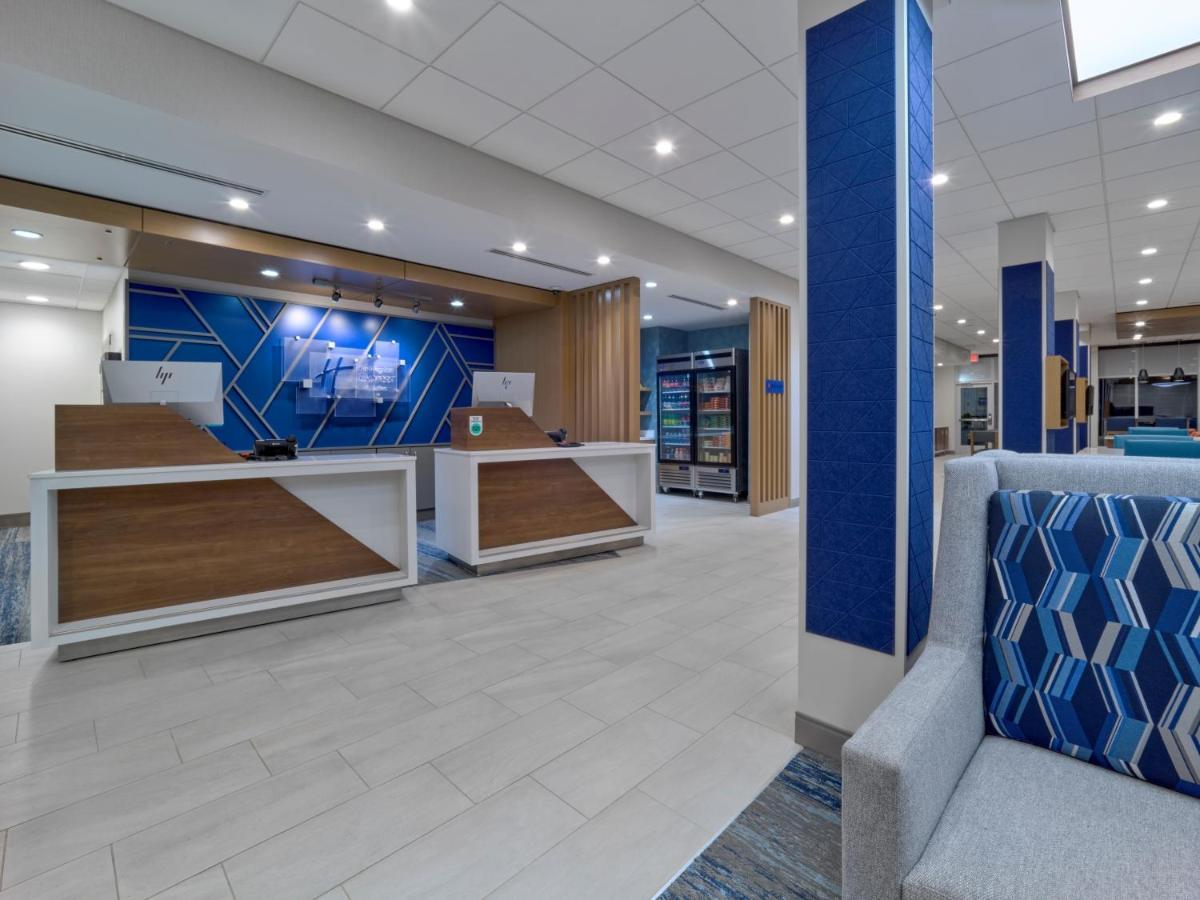 Holiday Inn Express - Huntsville Space Center By Ihg Екстериор снимка