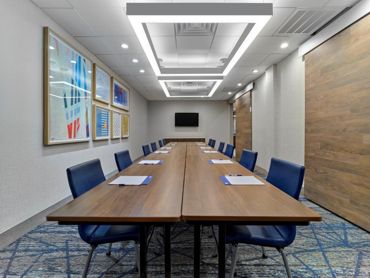 Holiday Inn Express - Huntsville Space Center By Ihg Екстериор снимка