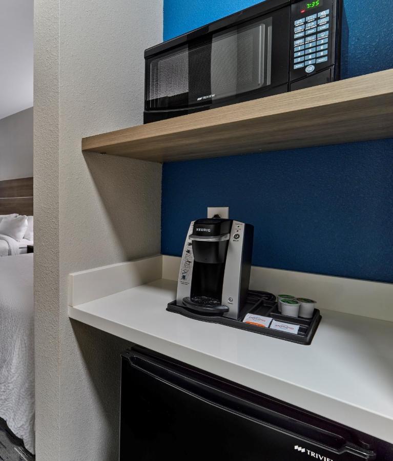 Holiday Inn Express - Huntsville Space Center By Ihg Екстериор снимка